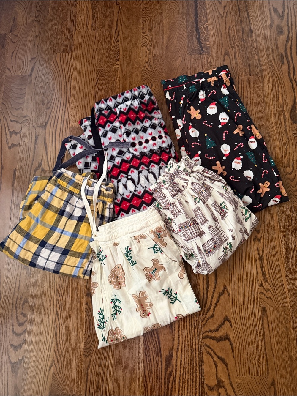 Mixed pajama bottom bundle - medium
